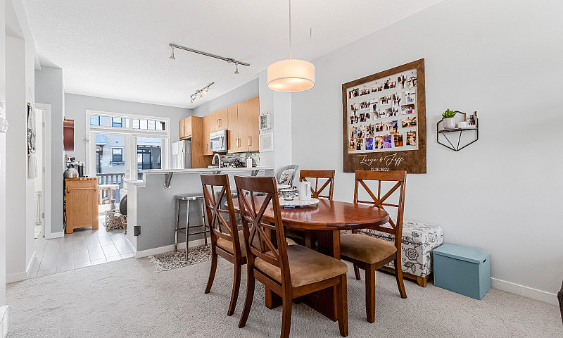 Townhome With 2 Car ...