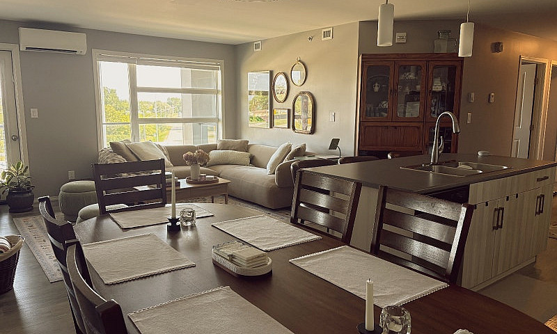 2 Bed 1 Bath, With E...