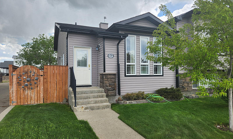 944 Kodiak Place N L...