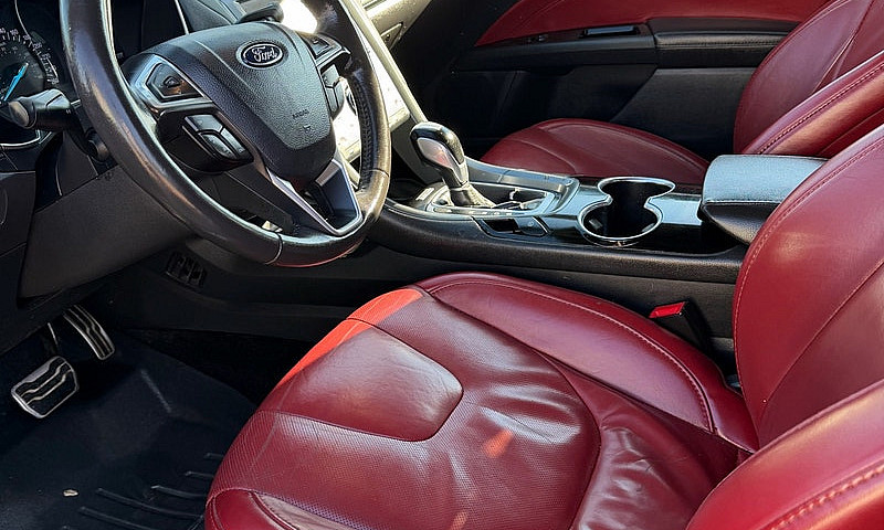 2014 Ford Fusion Tit...