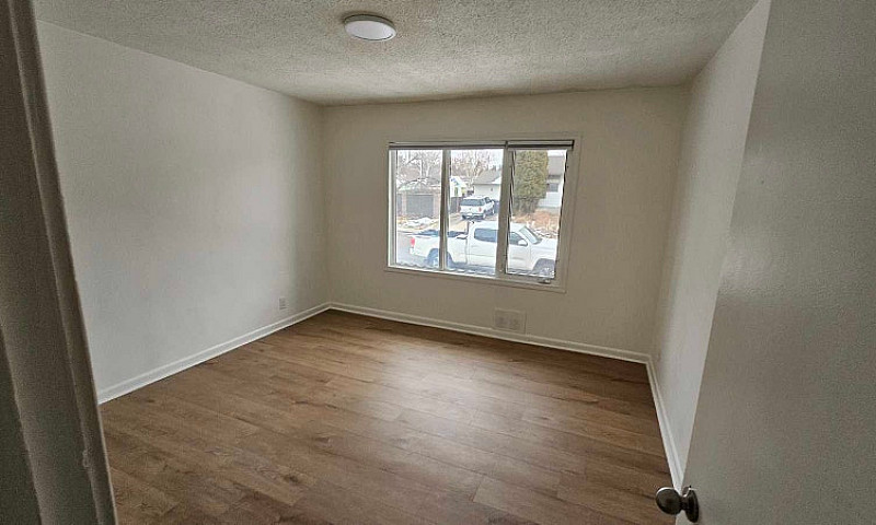 2 Bedroom For Rent...