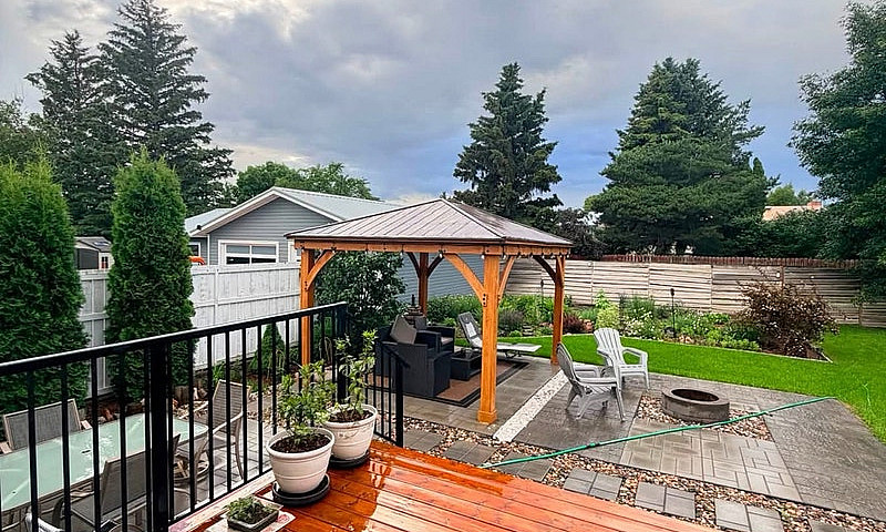 House For Sale In Bi...
