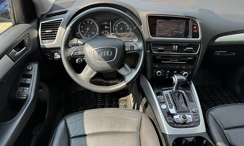 2016 Audi Q5...