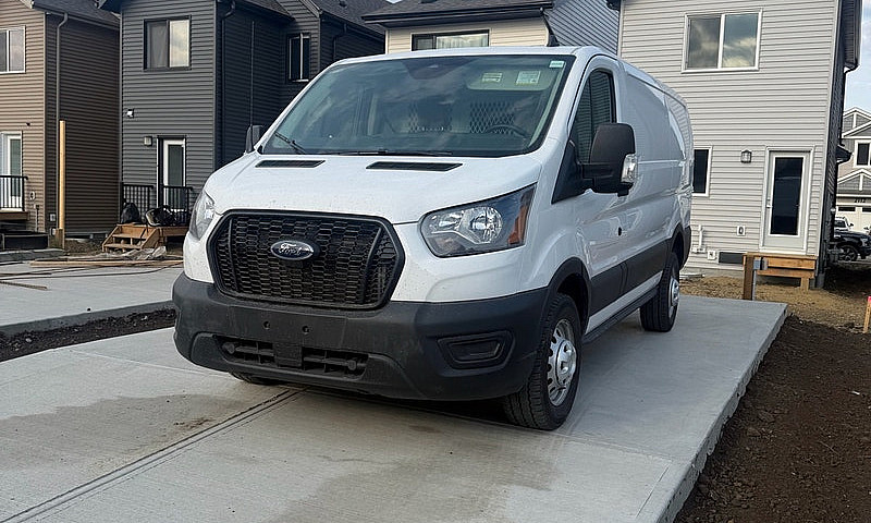 2025 Ford Transit T1...