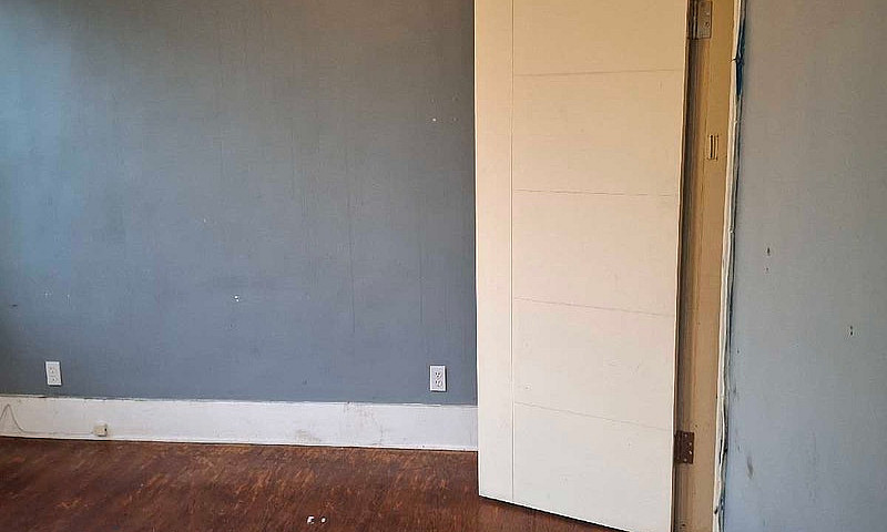 Large One Bedroom /F...