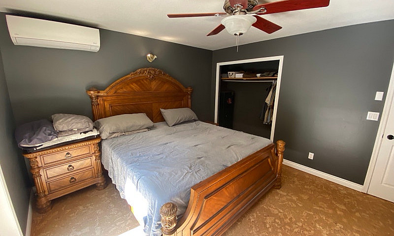 2 Bedroom Home Locat...