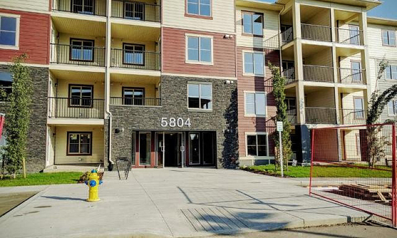 Spacious 2 Bedroom, ...