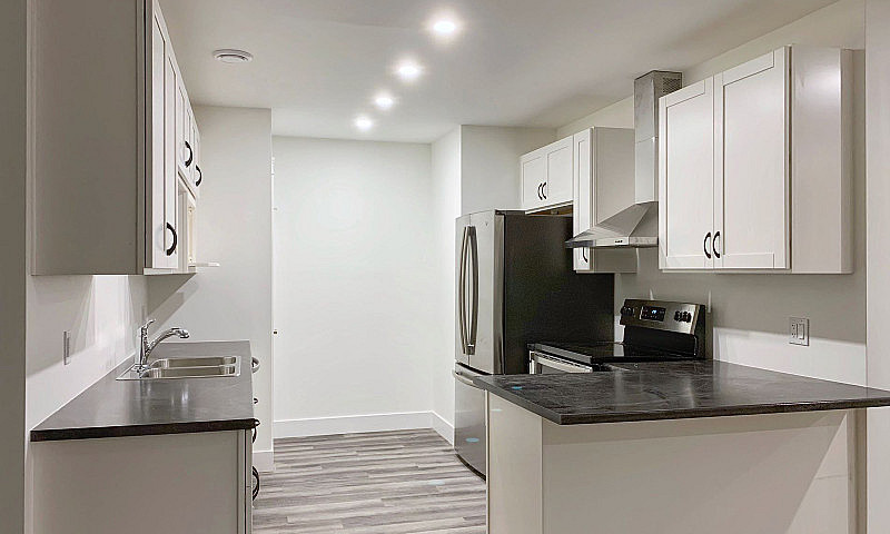 New 3Bed Rooms Duple...