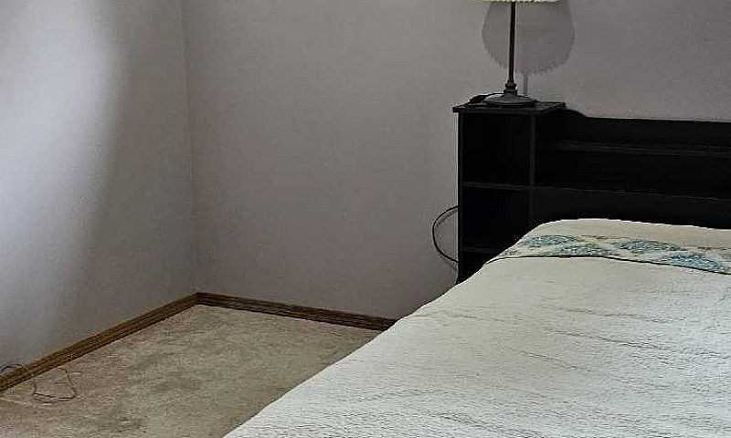 Private Furnished Be...
