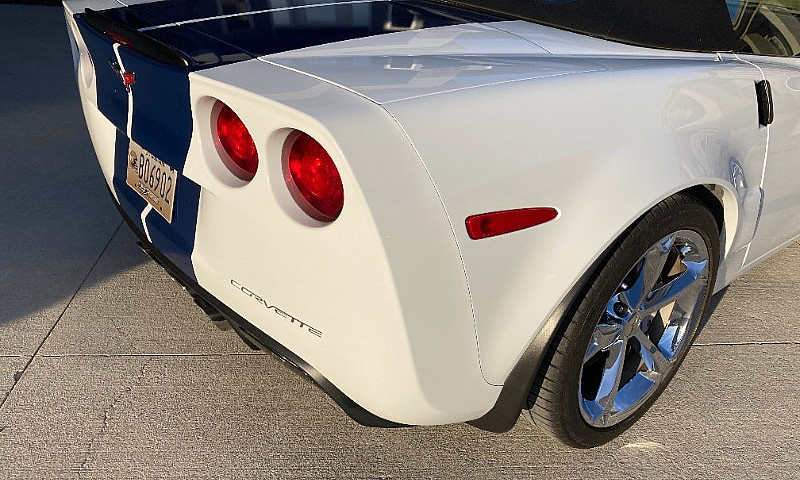 2011 Corvette Grand ...
