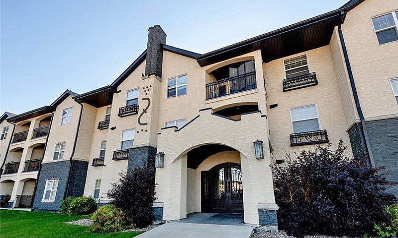 2 Bed 2 Bath Condo |...