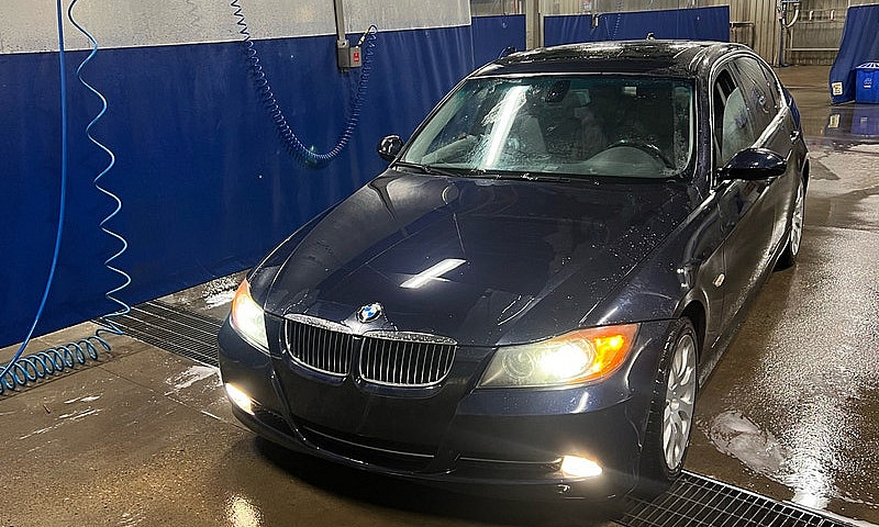 2006 Bmw 330I...