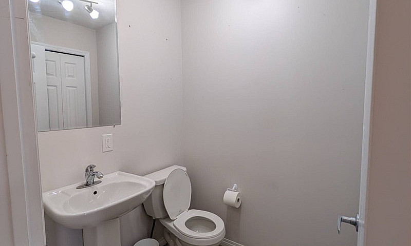 3-Bdrm 2-Storey Apt ...
