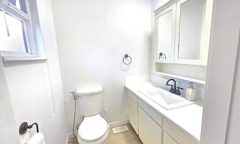 Beautiful 3 Bedroom ...