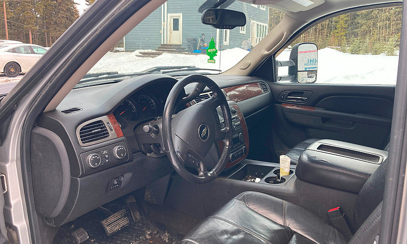 2010 Chev Silverado ...
