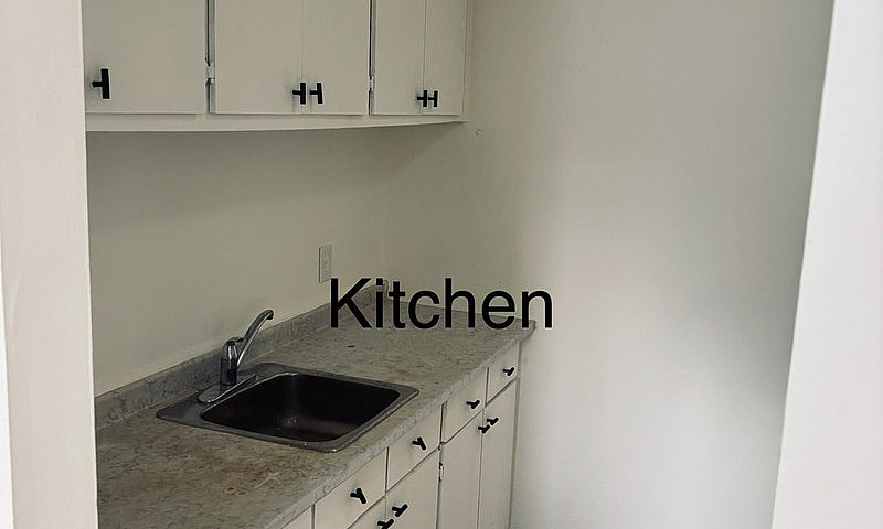 (4 & 3 Bedroom Units...