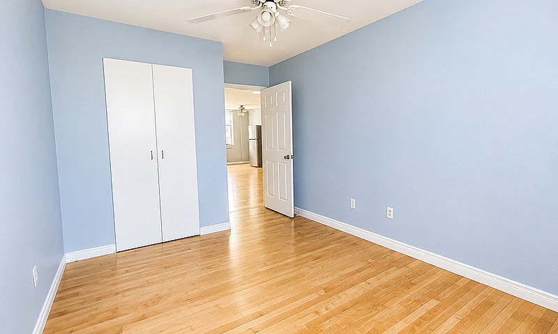 548 Concession Ave S...