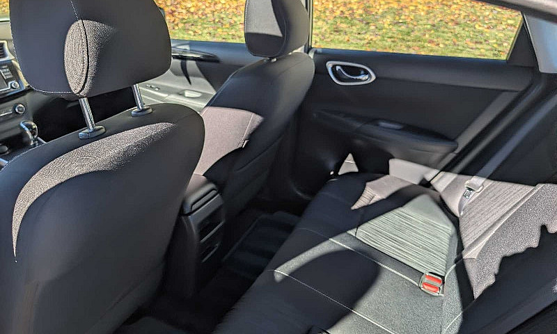 2017 Nissan Sentra -...