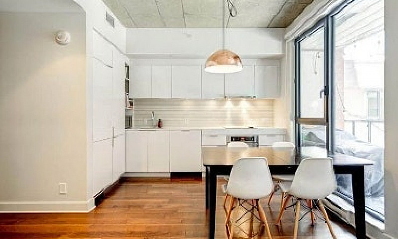 Loft In Griffintwon...