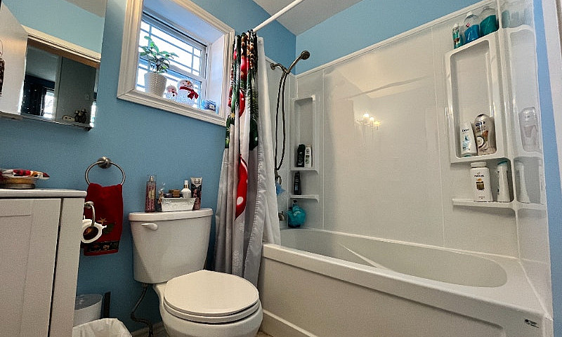 3 Bed 1 Bath Home Fo...