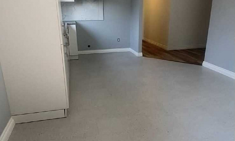 Appartement À Louer...