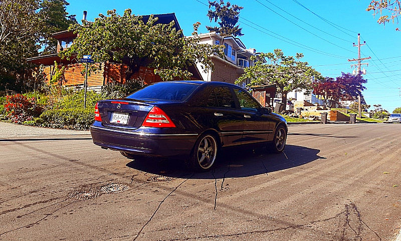Mercedes-Benz C-Clas...