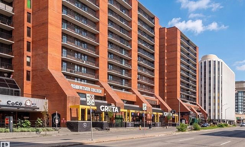 Downtown Living At A...