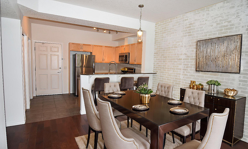 Sw Condo - Two Bed T...