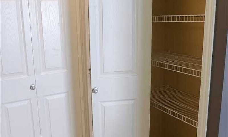 2Bedroom-2Bath Townh...