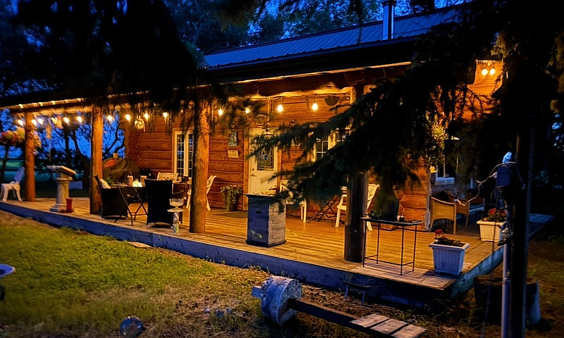 For Sale House, Log ...