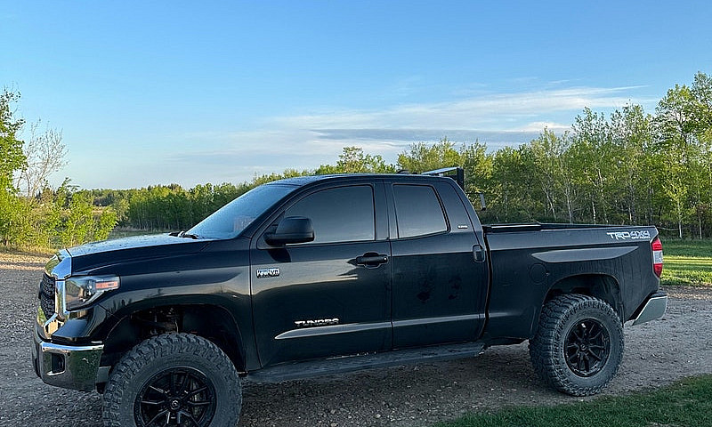 2020 Toyota Tundra T...