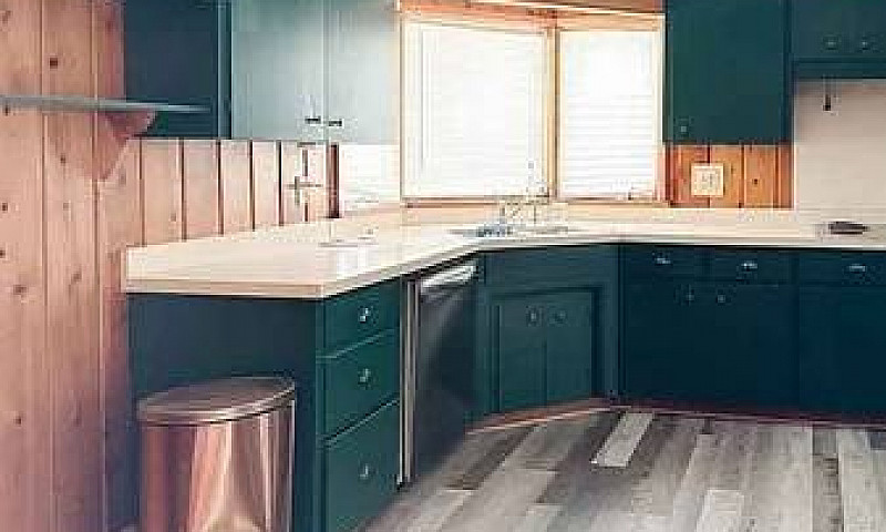 2 Bed 1 Bath House F...