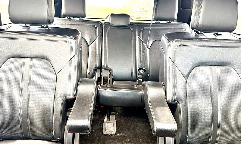 2019 Ford Expedition...