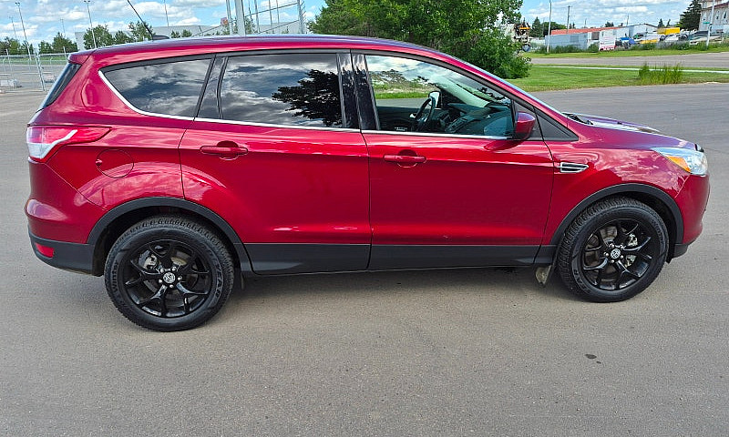 2016 Ford Escape    ...