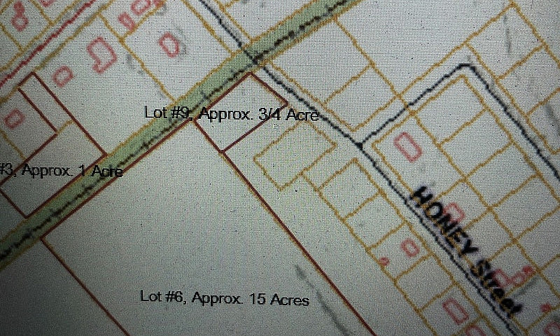 Land - Building Lots...