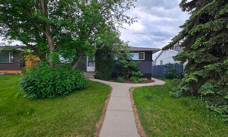 3-Bedroom Main Floor...