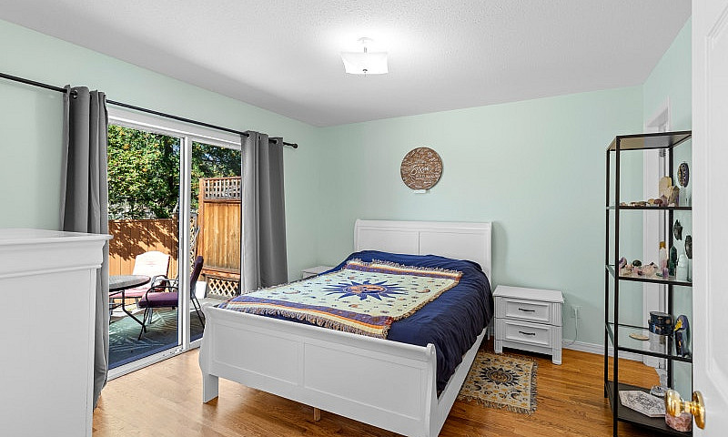 3 Bed, 2 Bath Townho...