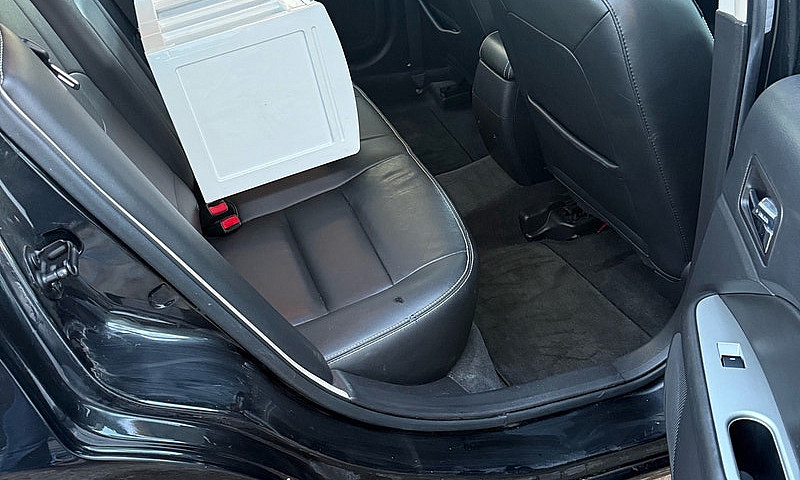 2012 Ford Fusion...