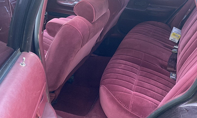 1992 Ford Crown Vict...