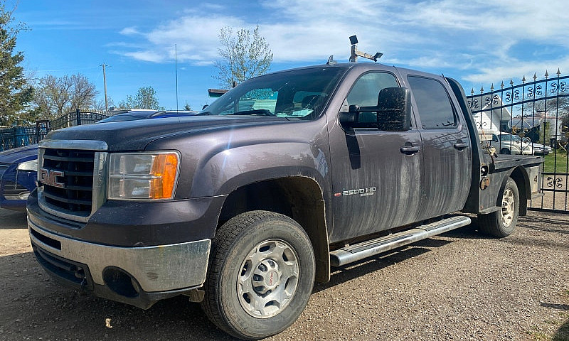 2010 2500 Hd Pick Up...