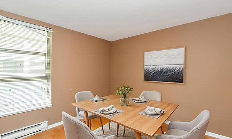 1 Bed + Den Maple Ri...