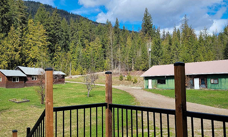 5 Acre Home And Shop...