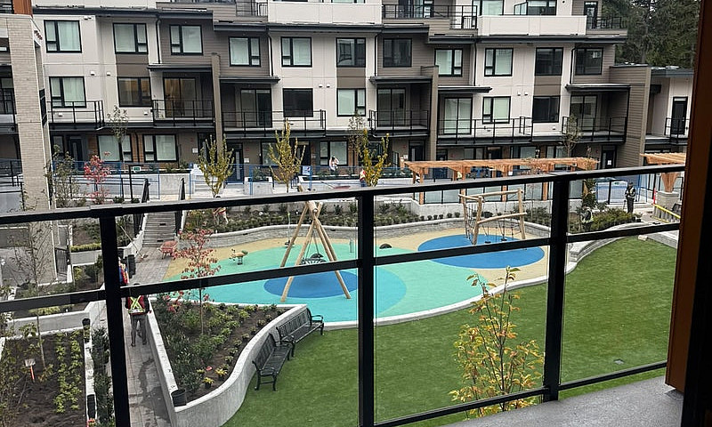 Brand New 2 Bed + De...