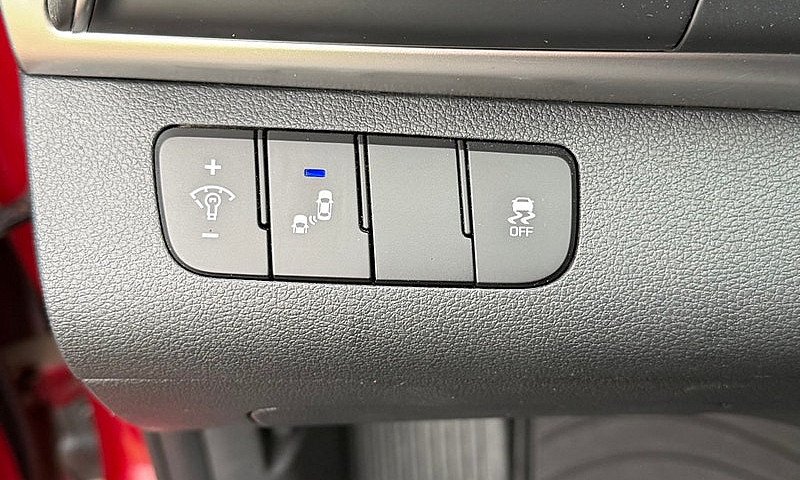 2020 Hyundai Elantra...