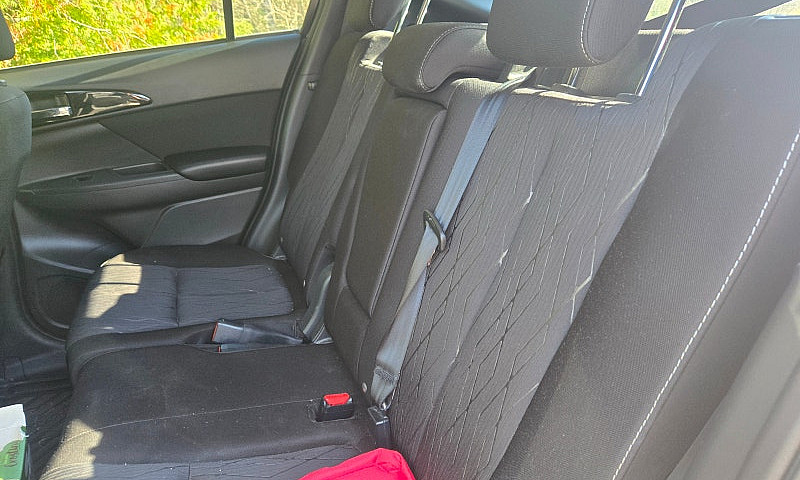 2019 Mitsubishi Ecli...