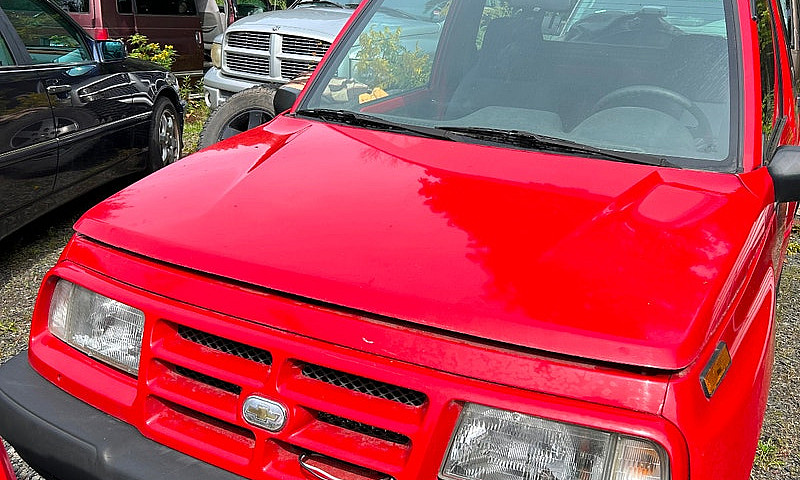 1998 Chev Tracker Wi...