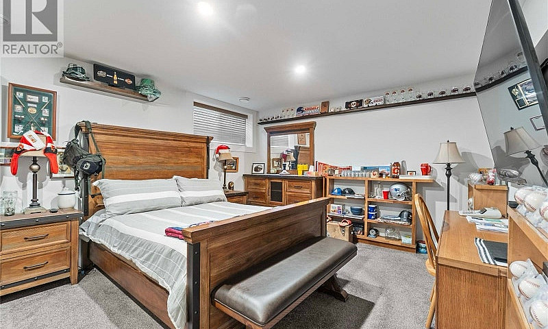 2+1 Bed 4 Bath 2065S...
