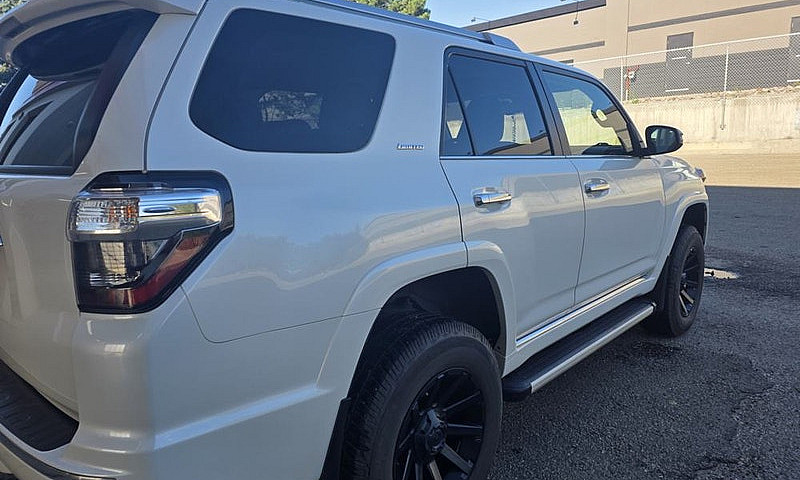 2020 Toyota 4Runner...