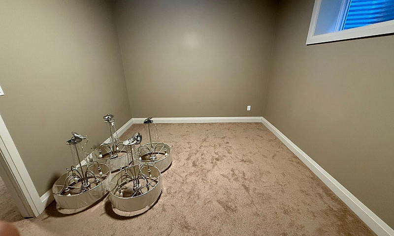         1 Bedroom Ba...