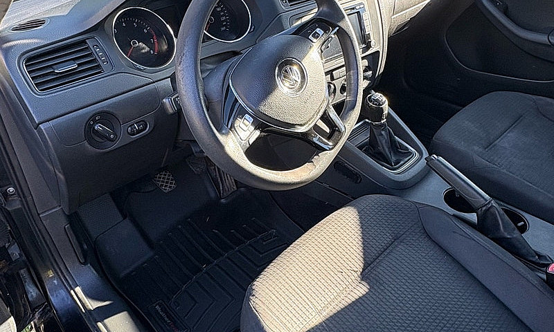 Volkswagen Jetta 201...